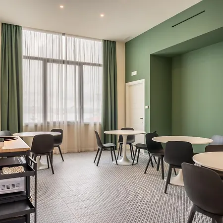 6rooms By Wonderful Italy 3* 奥古斯塔